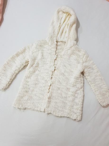 Krasny biely svetrik 98/104, marks & spencer,98