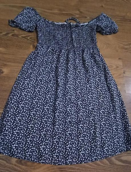 Šaty málo nosené veľk. m, m