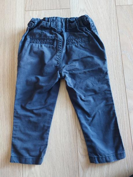 Nohavice, reserved,86