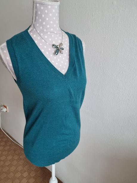 Tyrkysová pletená vesta 38, 38