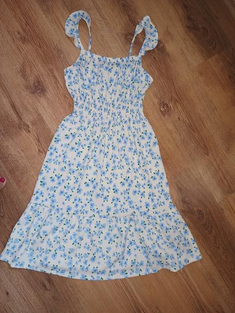 1x oblečené šaty, zara,164