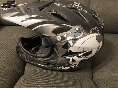 Motokrosová prilba w-tec, 