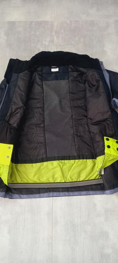 Lyžiarska bunda - vetrovka, 146