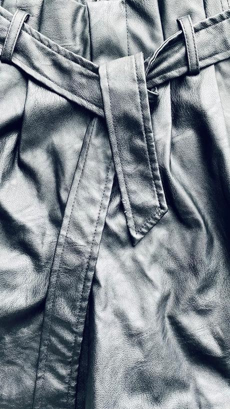 Koženkové kraťasy pink woman, s