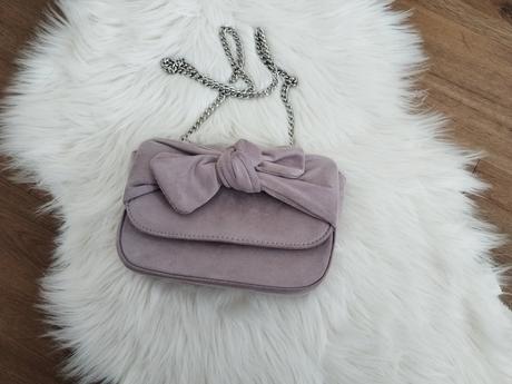 Kabelka, stradivarius