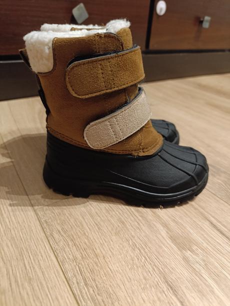 Snehule, deichmann,27