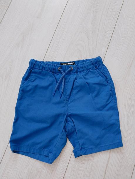 Šortky next, next,104