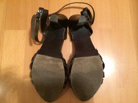 Benetton sandalky/ drevaky, 38