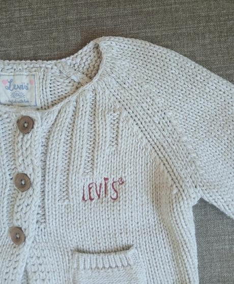 Krásny svetrík a šaty pre dievčatko zn.levis, levis,74