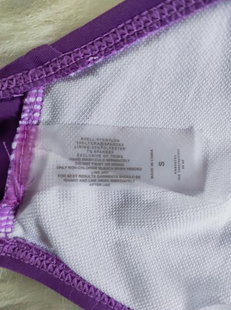 Plavky s hackovanou aplikáciou, xs