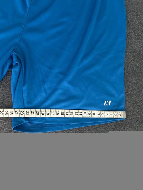 Futbalové šortky, 152