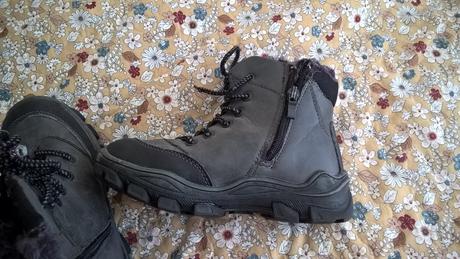 Zimné topánky nad kotník, 33