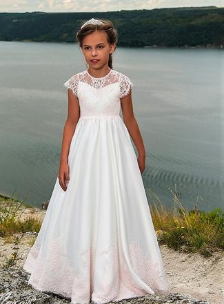 Šaty na svate prijimanie, 152