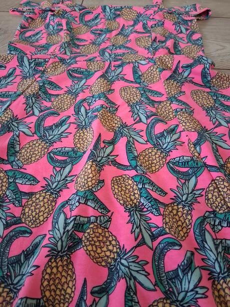 Ananásové šaty, f&f,152