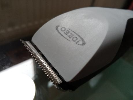 Strojček na strihanie ideeo,