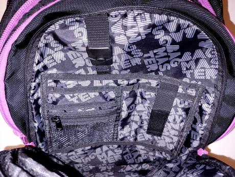 Pekný školský batoh + vrecúška, 