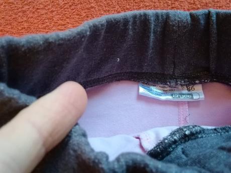 Dievcenske leginy so suknickou, ergee,86