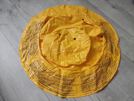 Plávacie koleso so sedačkou, 