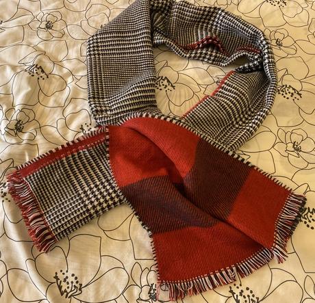 Elegantný mäkký obojstranný šál uni, 