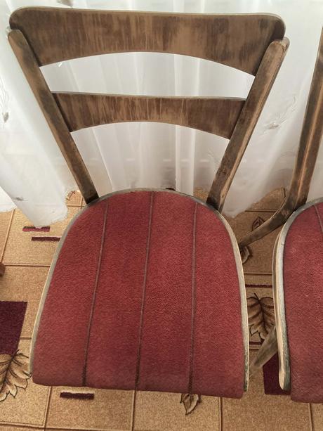 Stol jedálenský rozkladací +4 x stolička,, 