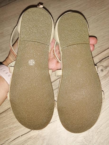 Sandálky baťa, baťa,31