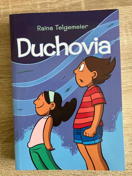 Raina telgemeier duchovia, 
