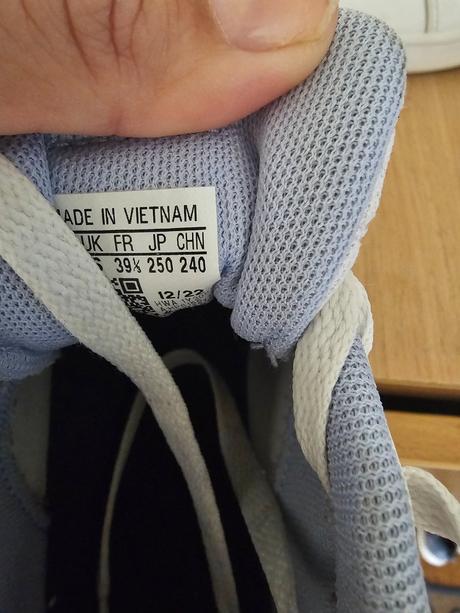 Adidas, adidas,39