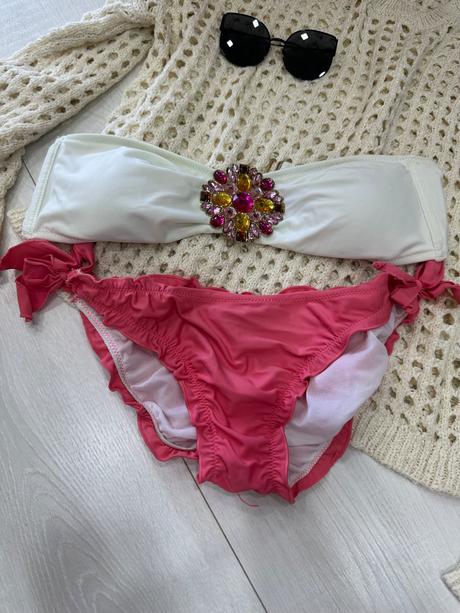Bikiny, s
