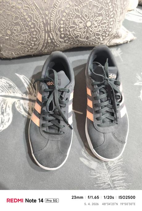 Tenisky, adidas,37