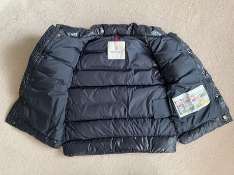 Moncler vesta, 122