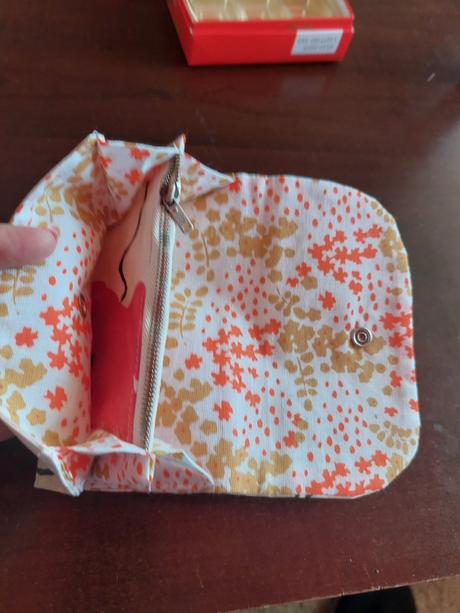 Peňaženka z látky maky,