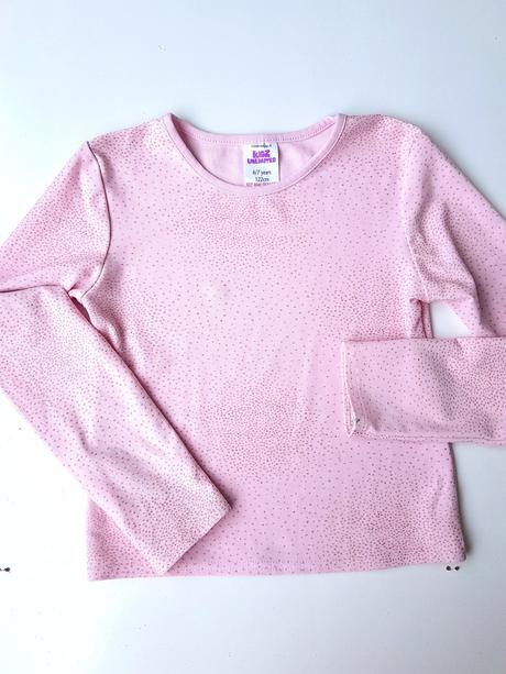 Trblietavé tričko, 122