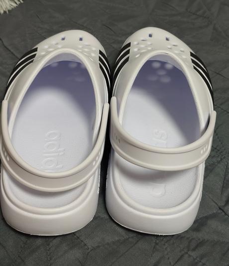 Šľapky adidas, adidas,39