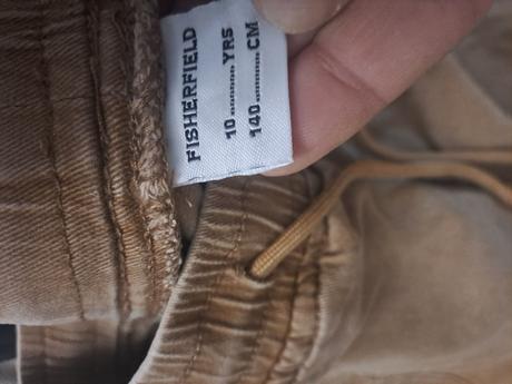 Chlapcenske nohavice, 140