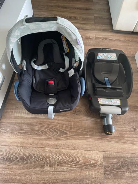 Maxi-cosi cabriofix essencial black 2020, maxi cosi