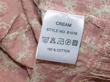 Kvalitne velmi pekne šaty, 40