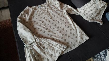 Tričko - zvonové rukávy, 158