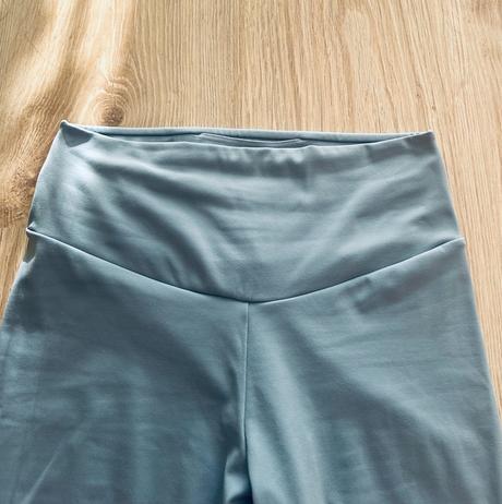 Skvelé legíny značky oysho comfortlux, s