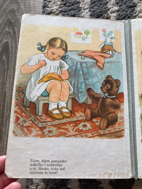 Kultové staré leporelo môj macík (1988), 