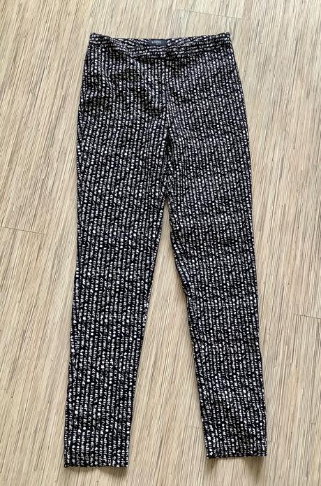 Pekne upletove nohavice 2+1napoly, 38