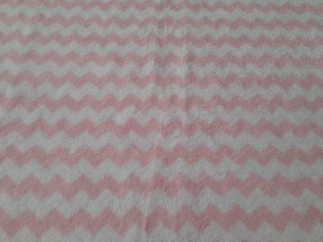 Svetlo ružová deka, 