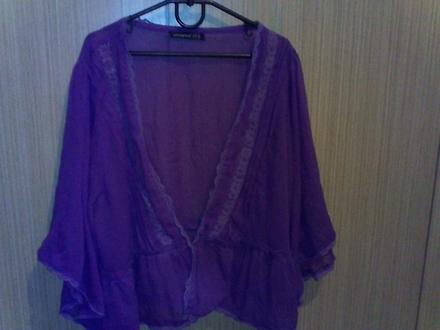 Bluzkove bolerko, atmosphere,40