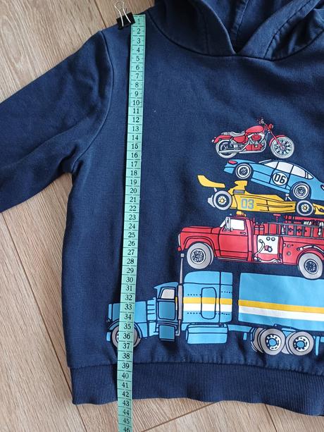 Mikina s dopravnými prostriedkami, c&a,110