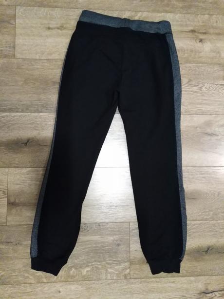 Super tepláky xs, h&m,158