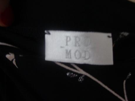 Dlhá čierna sukňa s kvetovým vzorom, s