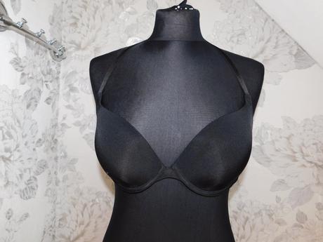 H&m kvalitná čierna podprsenka, h&m,75c