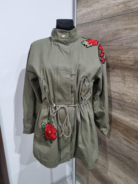 Parka s kvetinovou výšivkou, sinsay,m