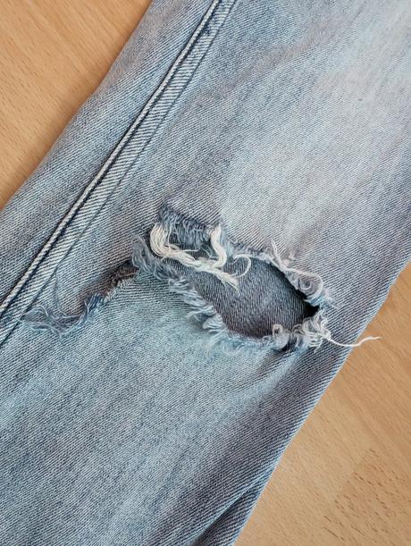 Rifle roztrhané, h&m,s