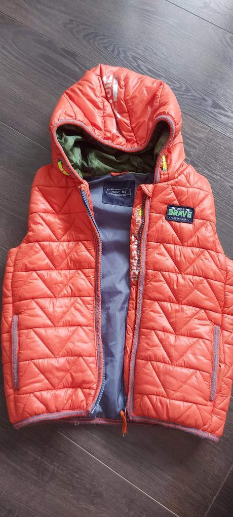 Zateplená vesta, next,104