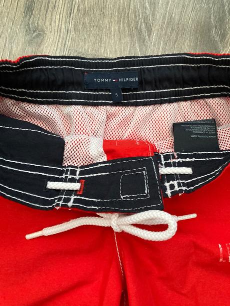 Th kraťasy, tommy hilfiger,110